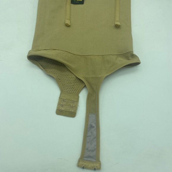 The original shaperqueen , high waisted tummy control thing , new no tags - Picture 10 of 10